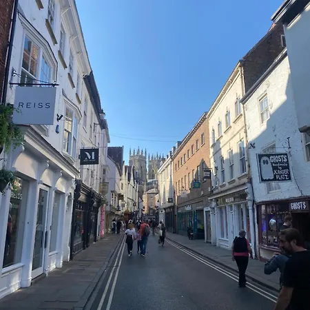 Apartament Perfect In